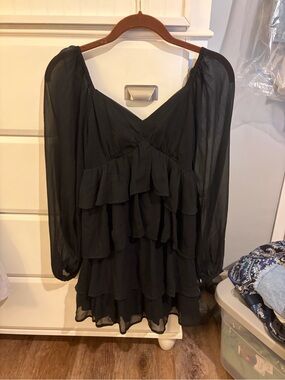Abercrombie & Fitch Black Tiered Ruffle Long-Sleeve Women's Top